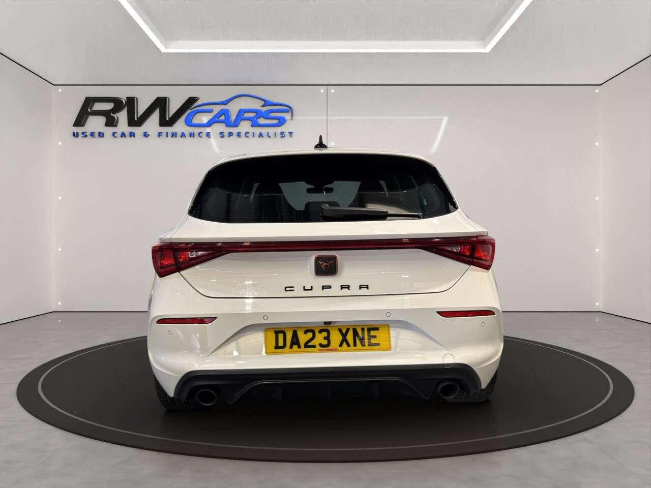 A 2023 CUPRA LEON 2.0 TSI VZ1 Hatchback 5dr Petrol DSG Euro 6 (s/s) (245 ps) A 2023 CUPRA LEON 2.0 TSI VZ1 Hatchback 5dr Petrol DSG Euro 6 (s/s) (245 ps)
