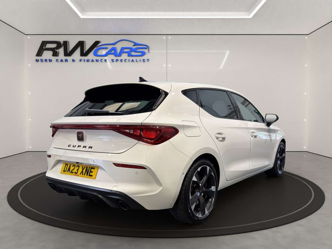 2023 CUPRA LEON 2023 CUPRA LEON