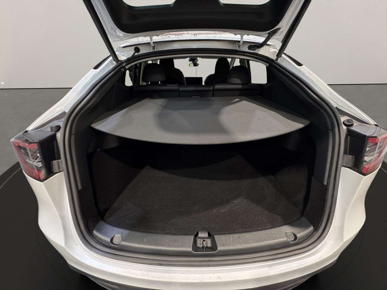 2022 TESLA MODEL Y 2022 TESLA MODEL Y