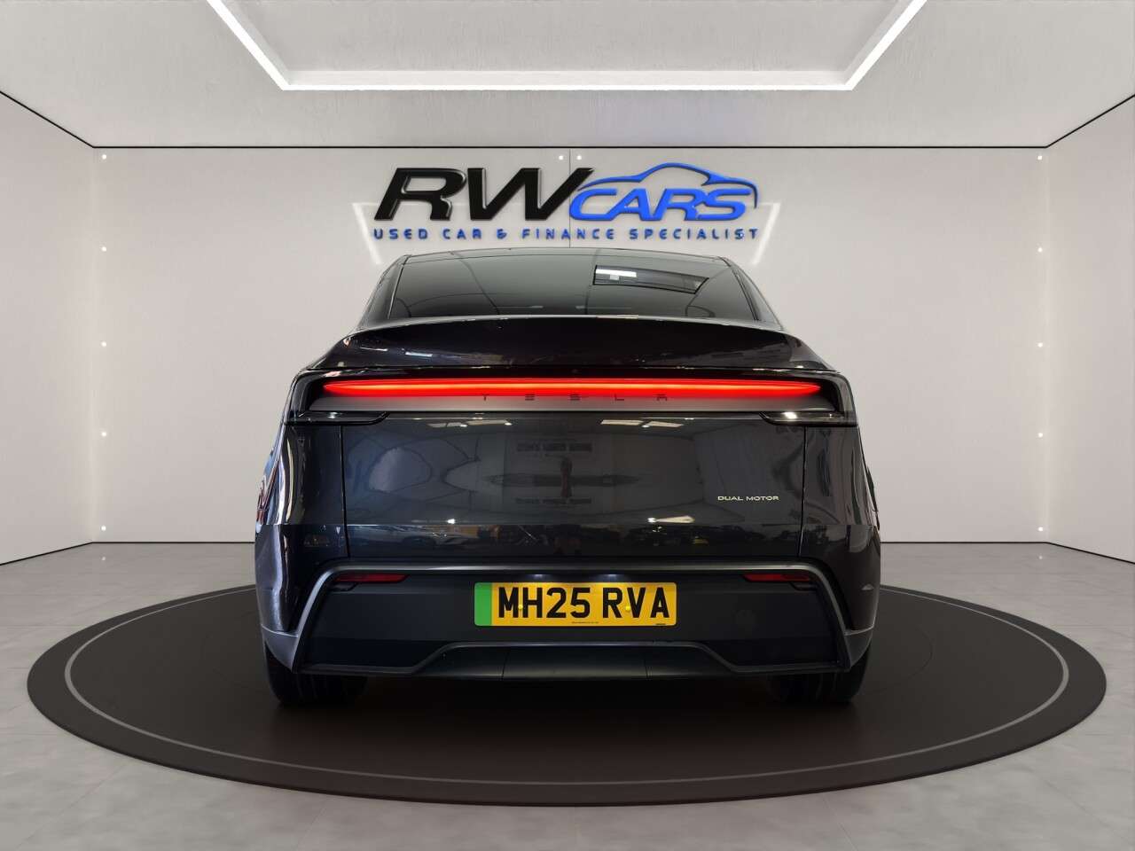 2025 TESLA MODEL Y 2025 TESLA MODEL Y