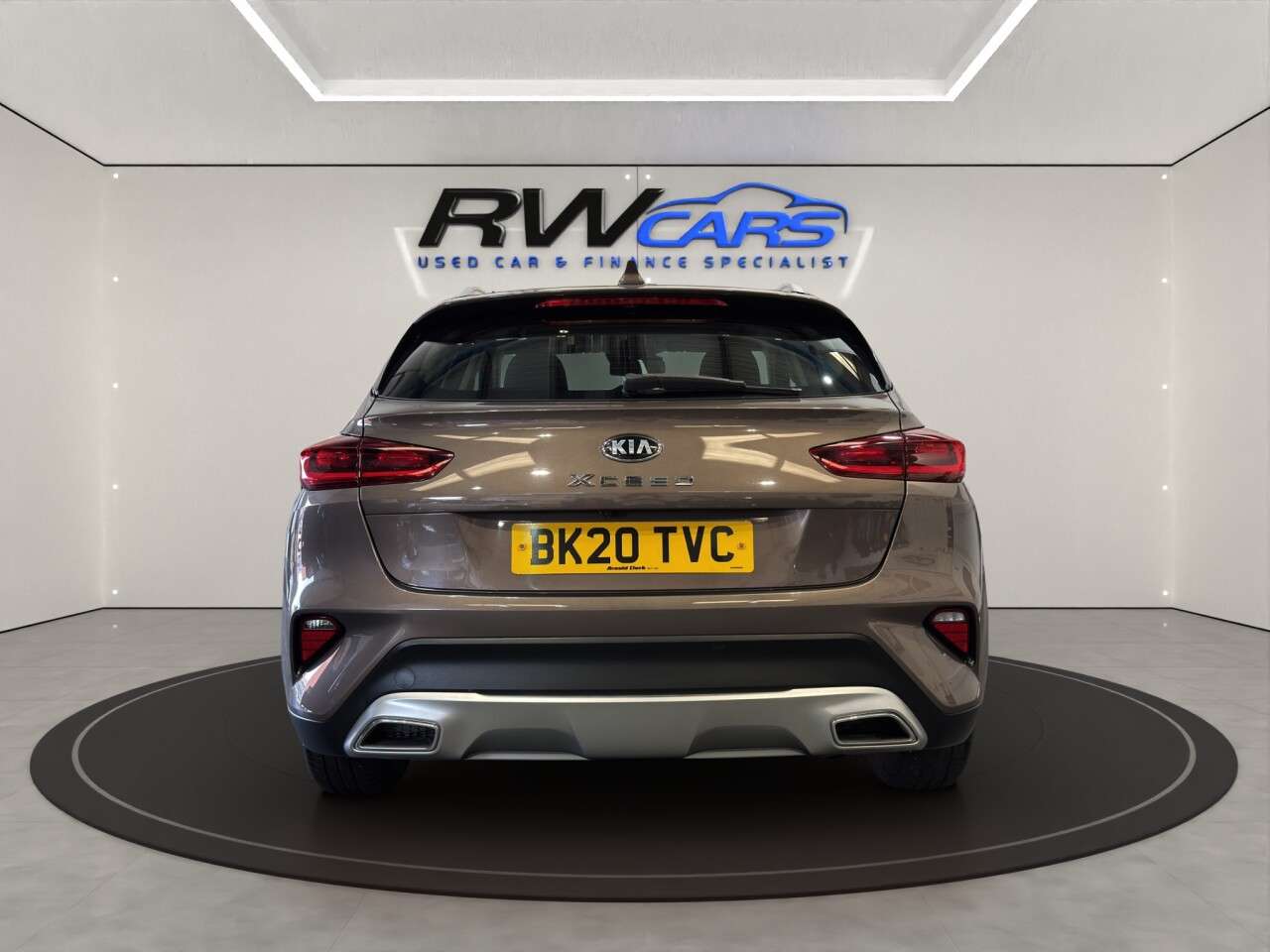 A 2020 KIA XCEED 1.0 T-GDi 2 SUV 5dr Petrol Manual Euro 6 (s/s) (118 bhp) A 2020 KIA XCEED 1.0 T-GDi 2 SUV 5dr Petrol Manual Euro 6 (s/s) (118 bhp)