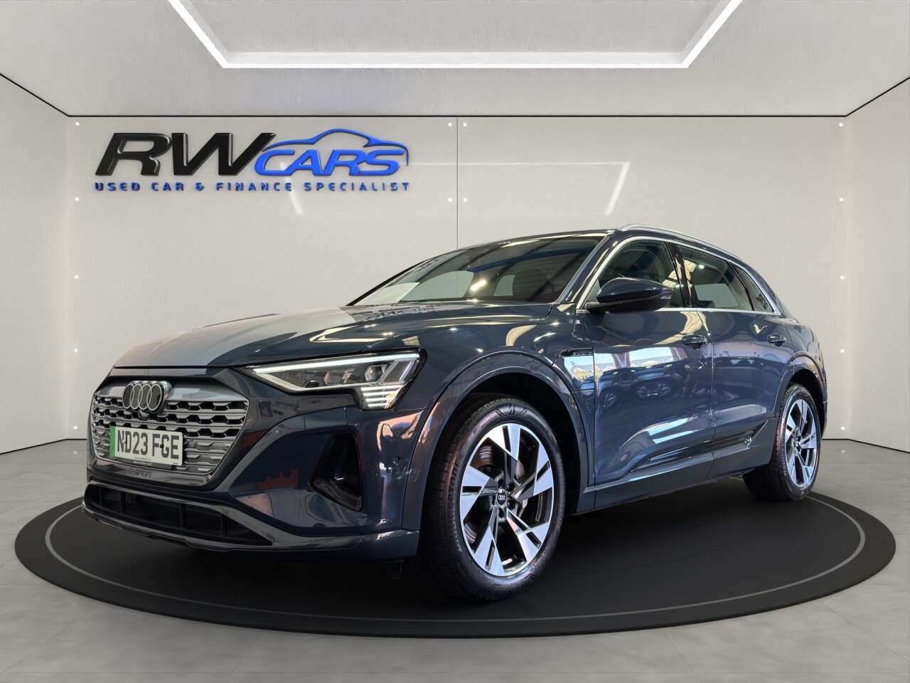 A 2023 AUDI Q8 E-TRON 50 Sport SUV 5dr Electric Auto quattro 95kWh (11kW Charger) (340 ps) A 2023 AUDI Q8 E-TRON 50 Sport SUV 5dr Electric Auto quattro 95kWh (11kW Charger) (340 ps)