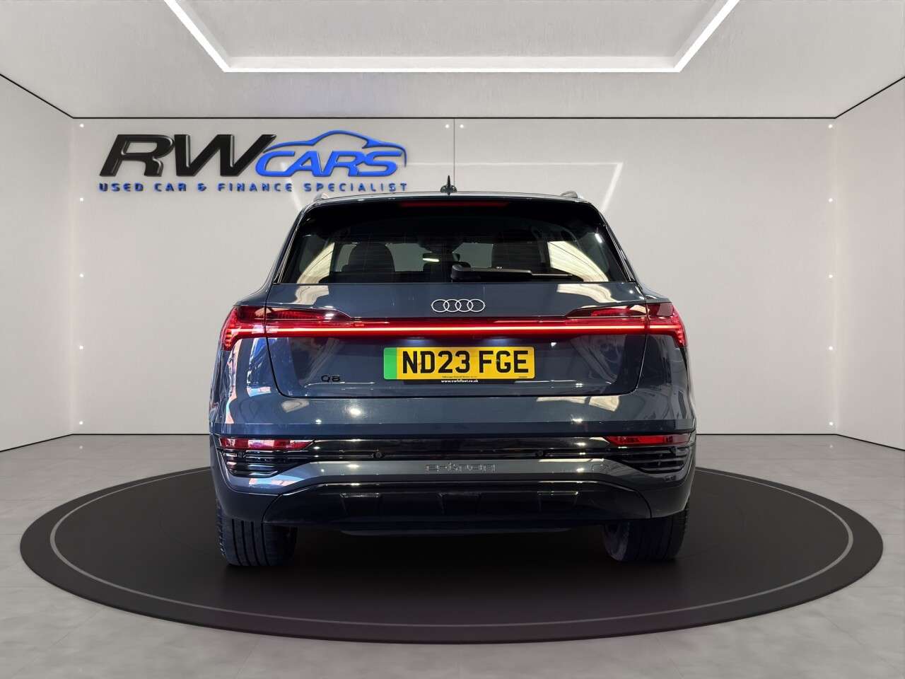 2023 AUDI Q8 E-TRON 2023 AUDI Q8 E-TRON