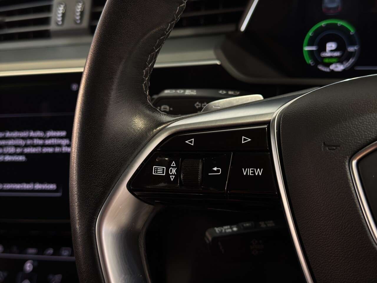 2023 AUDI Q8 E-TRON 2023 AUDI Q8 E-TRON