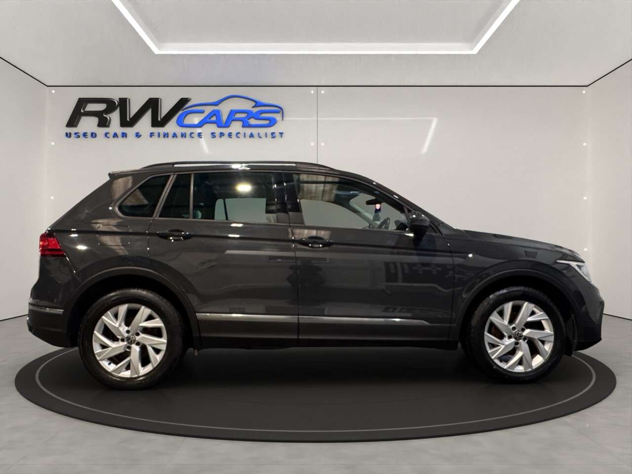 2022 VOLKSWAGEN TIGUAN 2022 VOLKSWAGEN TIGUAN