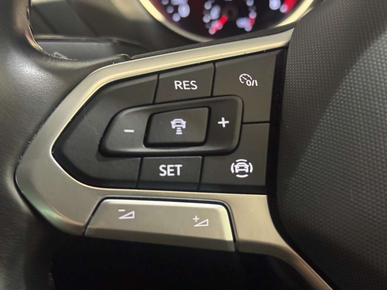 2022 VOLKSWAGEN TIGUAN 2022 VOLKSWAGEN TIGUAN