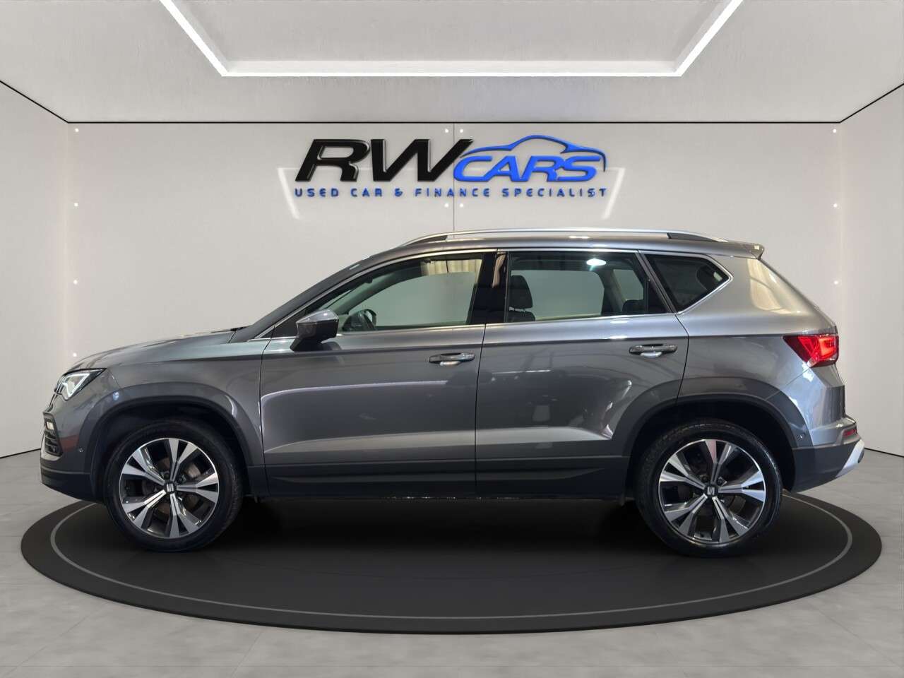 A 2023 SEAT ATECA 1.0 TSI SE Technology SUV 5dr Petrol Manual Euro 6 (s/s) (110 ps) A 2023 SEAT ATECA 1.0 TSI SE Technology SUV 5dr Petrol Manual Euro 6 (s/s) (110 ps)