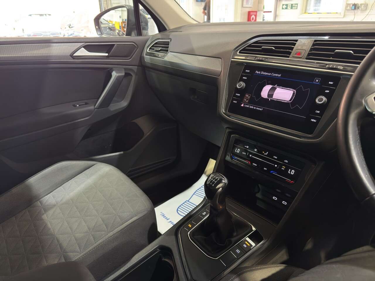 2021 VOLKSWAGEN TIGUAN 2021 VOLKSWAGEN TIGUAN