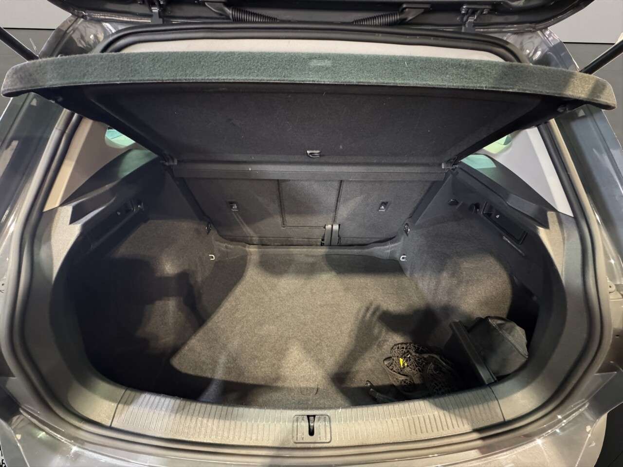 2021 VOLKSWAGEN TIGUAN 2021 VOLKSWAGEN TIGUAN