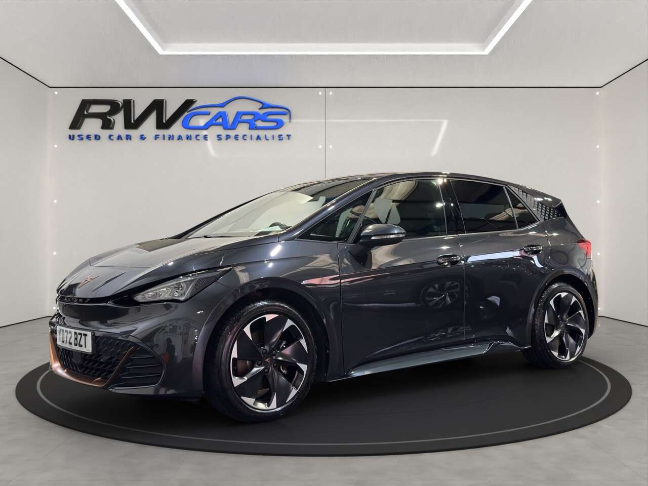 A 2022 CUPRA BORN 58kWh V2 Hatchback 5dr Electric Auto (204 ps) A 2022 CUPRA BORN 58kWh V2 Hatchback 5dr Electric Auto (204 ps)