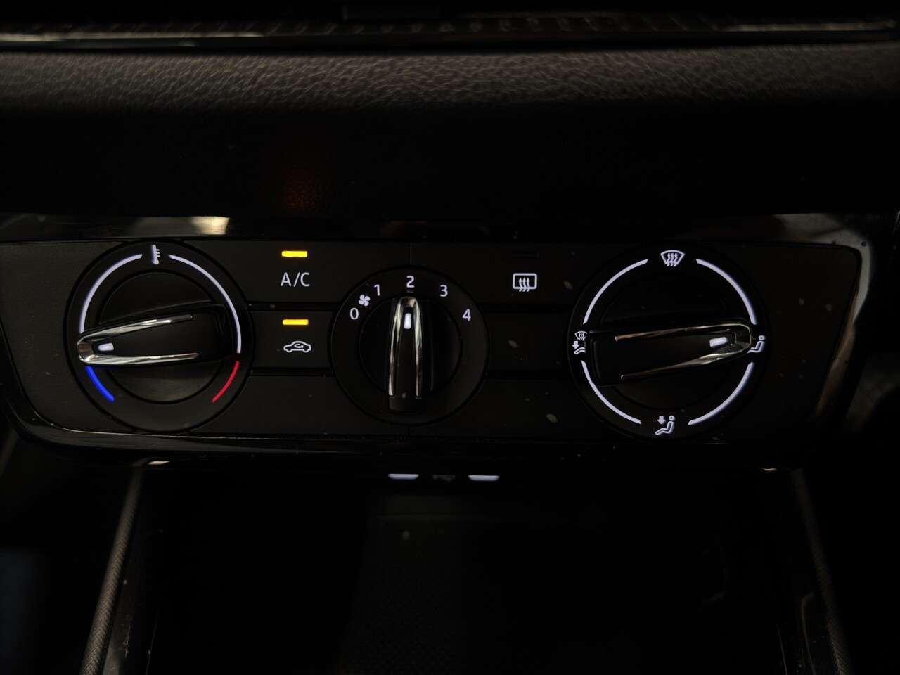 2023 SKODA FABIA 2023 SKODA FABIA