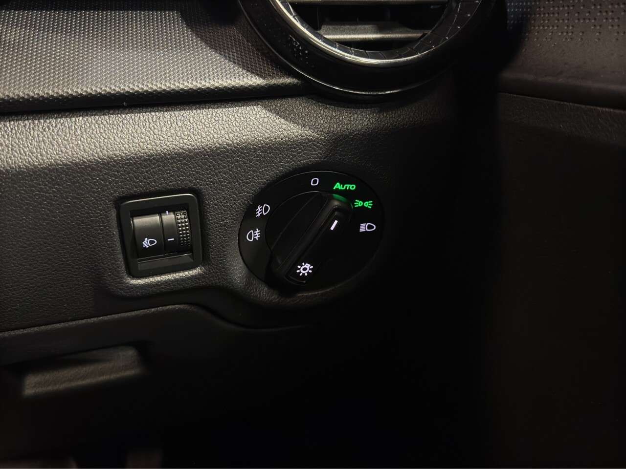 2023 SKODA FABIA 2023 SKODA FABIA