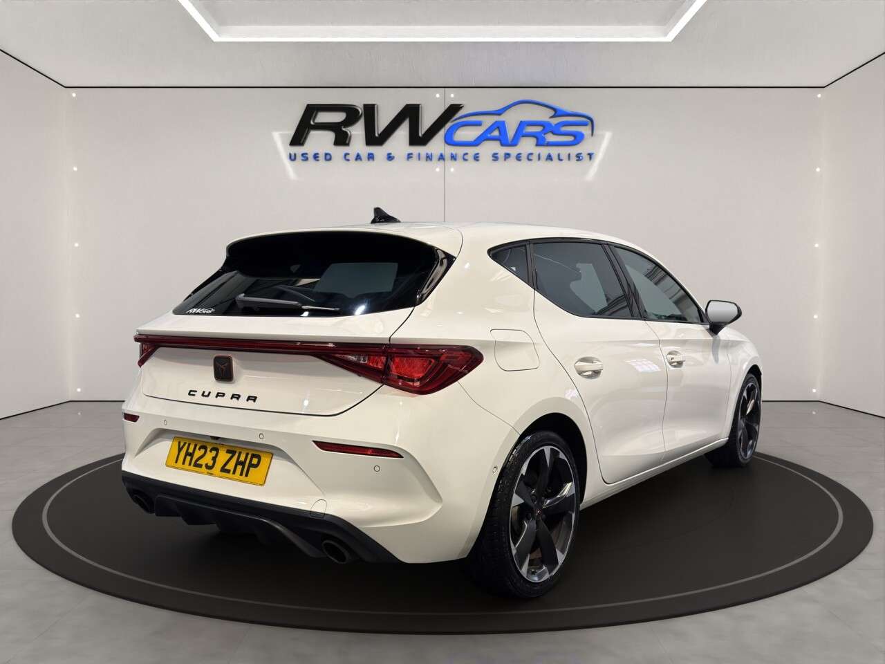 2023 CUPRA LEON 2023 CUPRA LEON