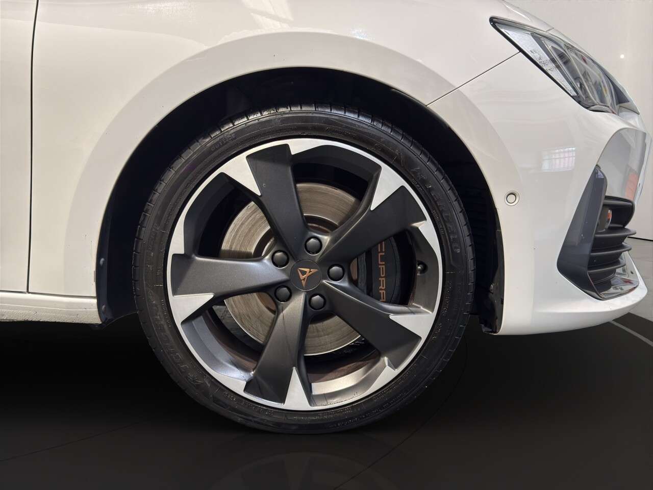 2023 CUPRA LEON 2023 CUPRA LEON