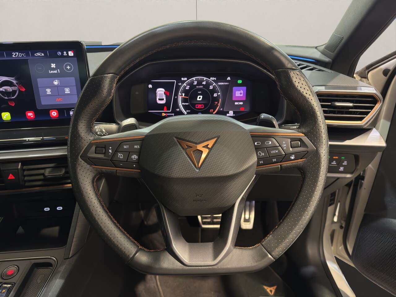 2023 CUPRA LEON 2023 CUPRA LEON