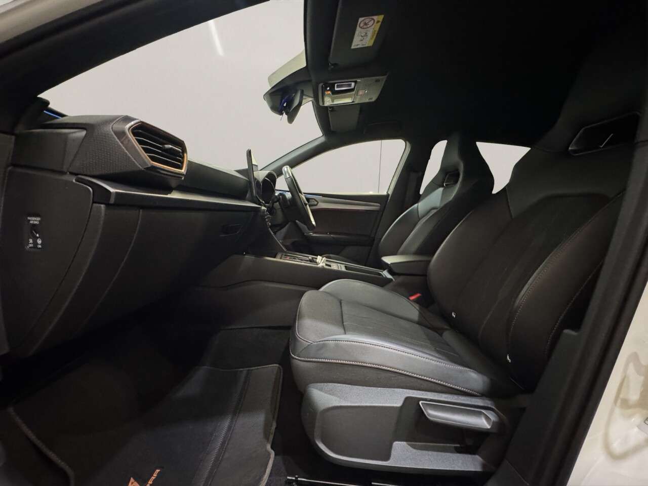 2023 CUPRA LEON 2023 CUPRA LEON