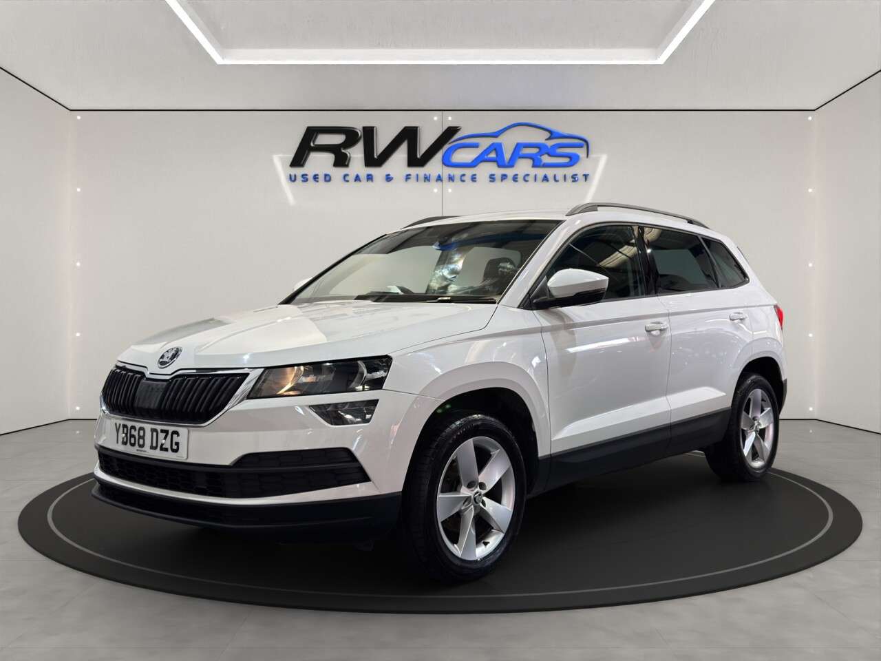 A 2018 SKODA KAROQ 1.5 TSI ACT SE SUV 5dr Petrol Manual Euro 6 (s/s) (150 ps) A 2018 SKODA KAROQ 1.5 TSI ACT SE SUV 5dr Petrol Manual Euro 6 (s/s) (150 ps)