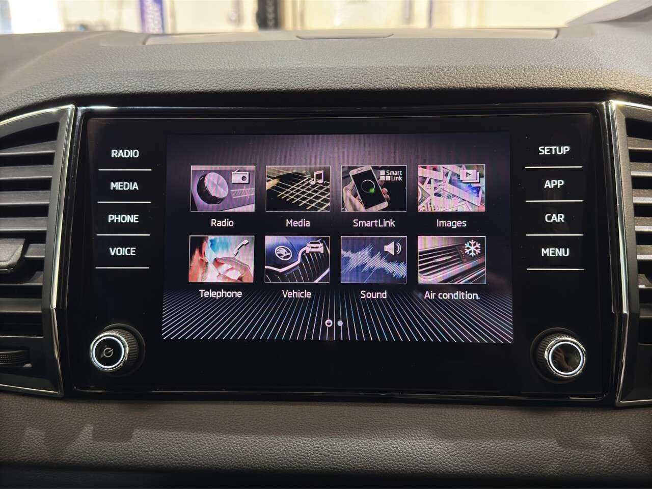 2018 SKODA KAROQ 2018 SKODA KAROQ