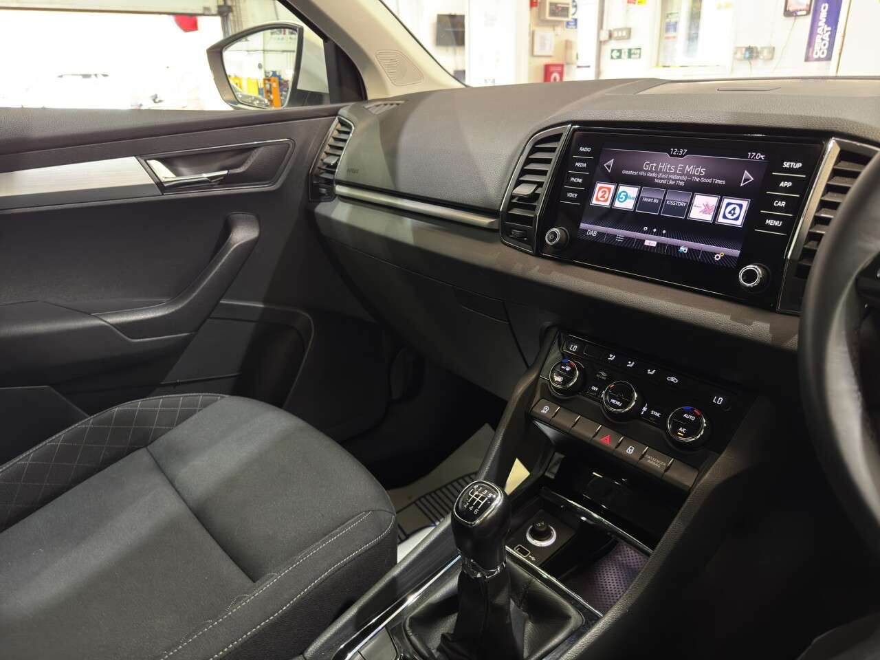 2018 SKODA KAROQ 2018 SKODA KAROQ