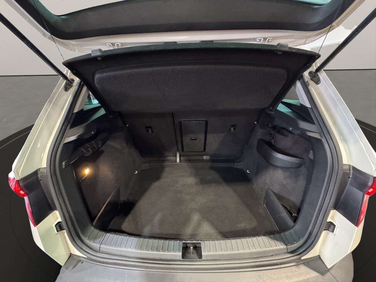 2018 SKODA KAROQ 2018 SKODA KAROQ
