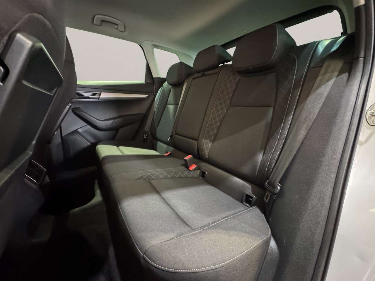 2018 SKODA KAROQ 2018 SKODA KAROQ