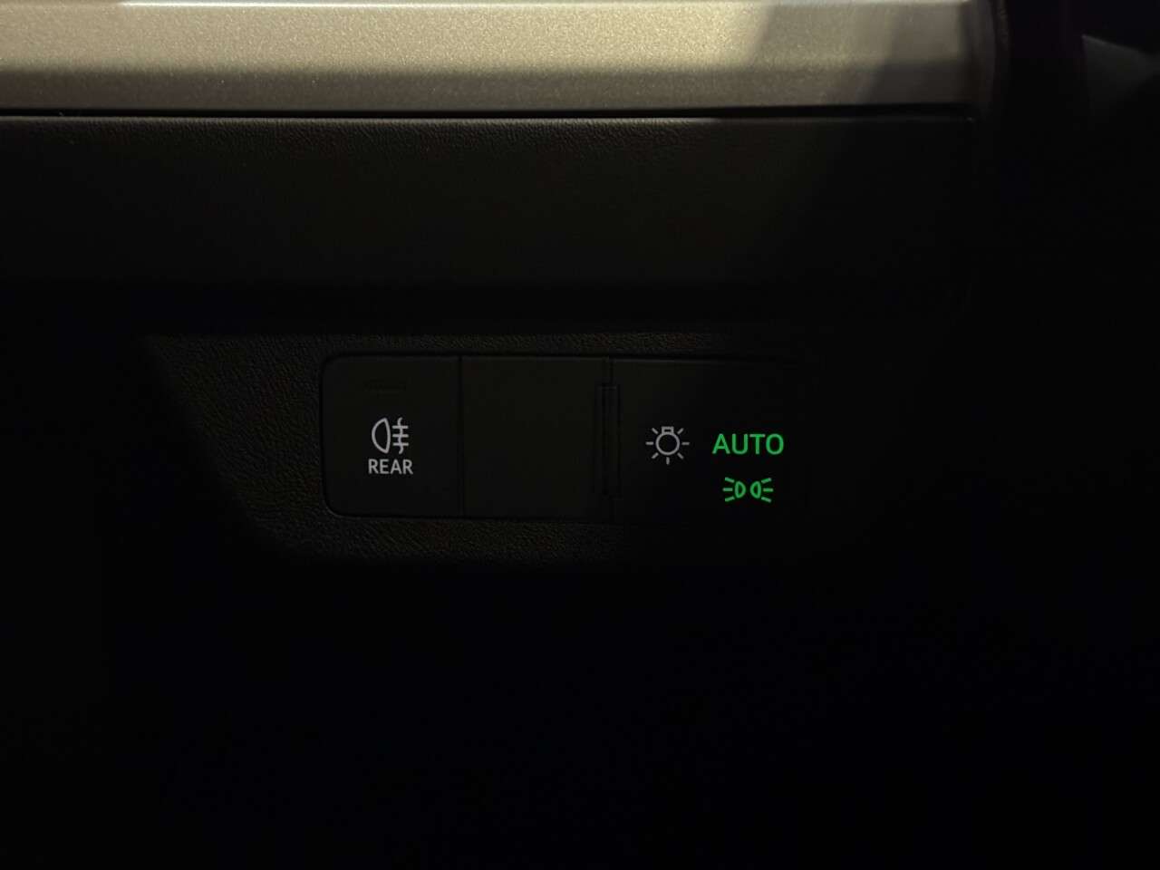 2021 AUDI Q4 E-TRON 2021 AUDI Q4 E-TRON