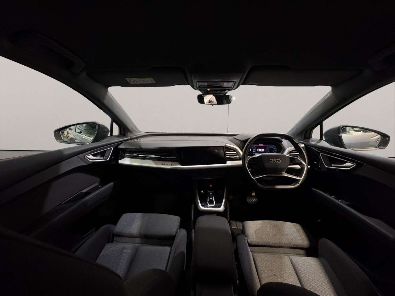 2021 AUDI Q4 E-TRON 2021 AUDI Q4 E-TRON