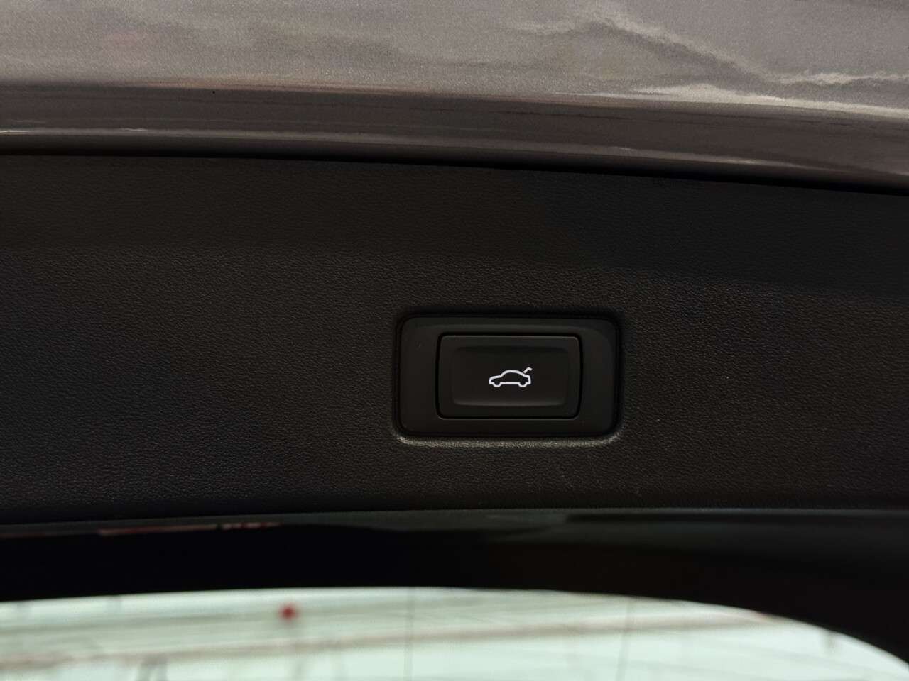 2021 AUDI Q4 E-TRON 2021 AUDI Q4 E-TRON