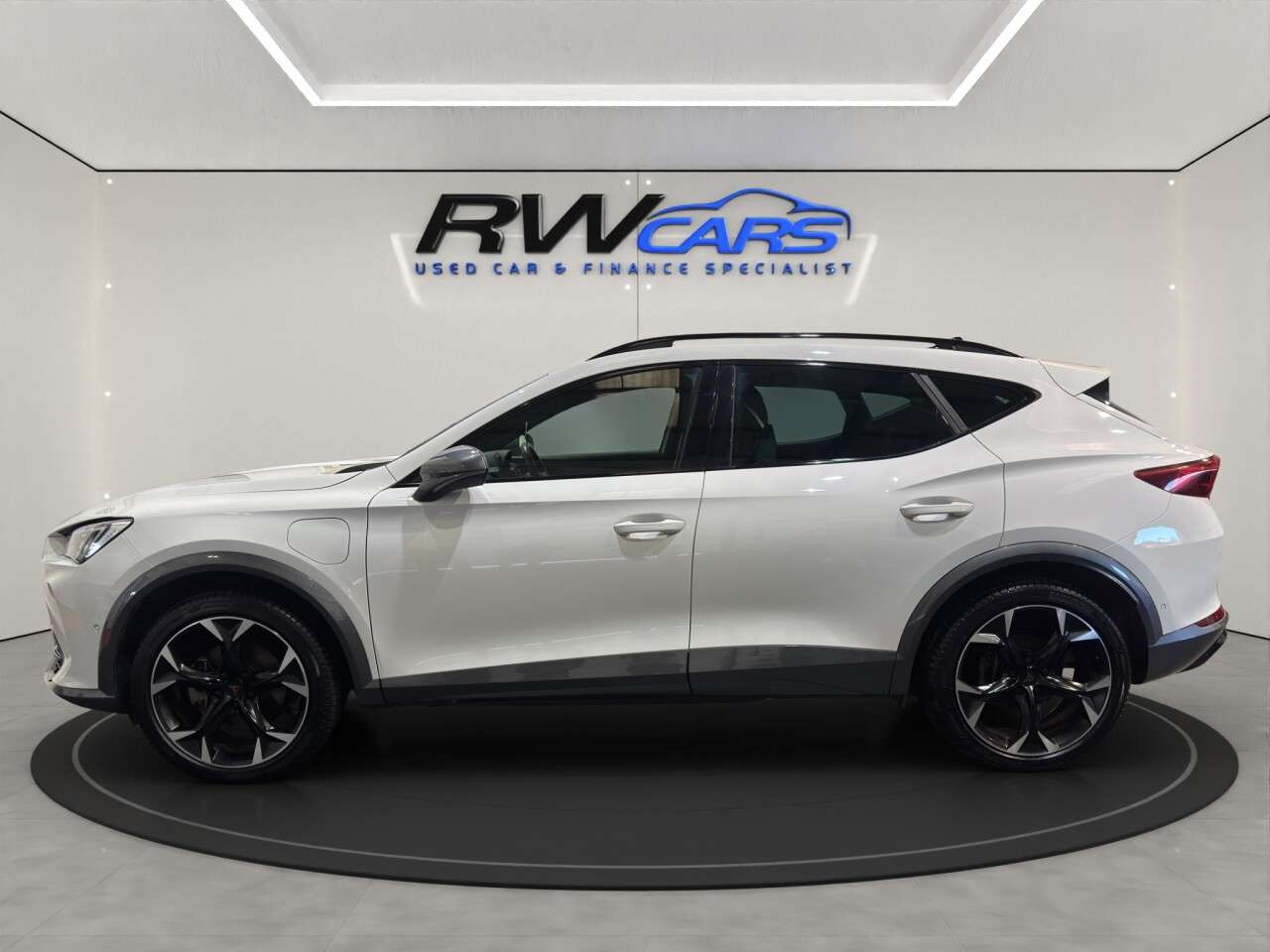 A 2023 CUPRA FORMENTOR 1.4 eHybrid 12.8kWh V2 SUV 5dr Petrol Plug-in Hybrid DSG Euro 6 (s/s) (204 A 2023 CUPRA FORMENTOR 1.4 eHybrid 12.8kWh V2 SUV 5dr Petrol Plug-in Hybrid DSG Euro 6 (s/s) (204