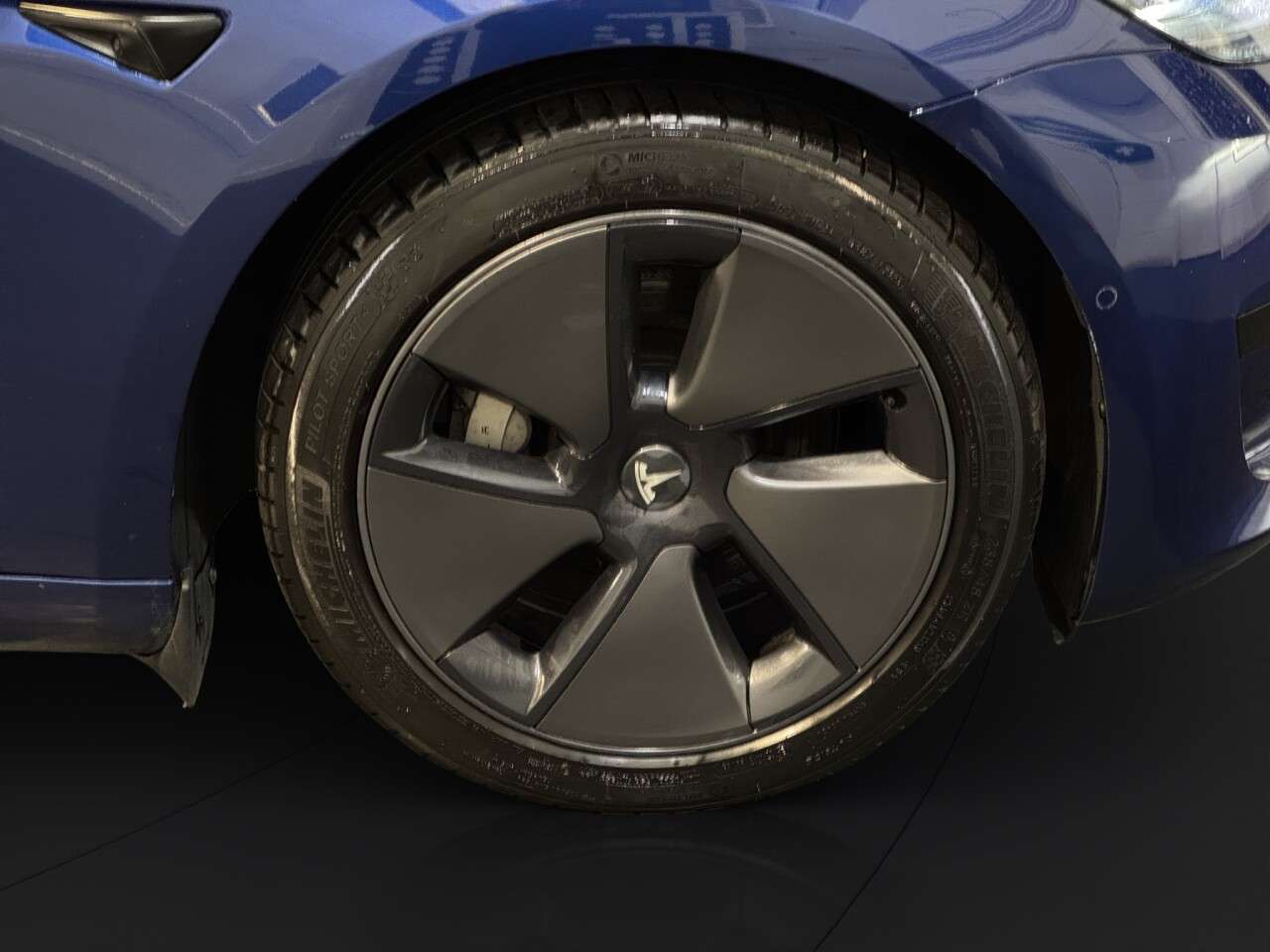2021 TESLA MODEL 3 2021 TESLA MODEL 3