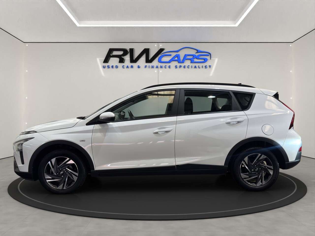 A 2022 HYUNDAI BAYON 1.0 T-GDi MHEV SE Connect SUV 5dr Petrol Hybrid DCT Euro 6 (s/s) (100 ps) A 2022 HYUNDAI BAYON 1.0 T-GDi MHEV SE Connect SUV 5dr Petrol Hybrid DCT Euro 6 (s/s) (100 ps)