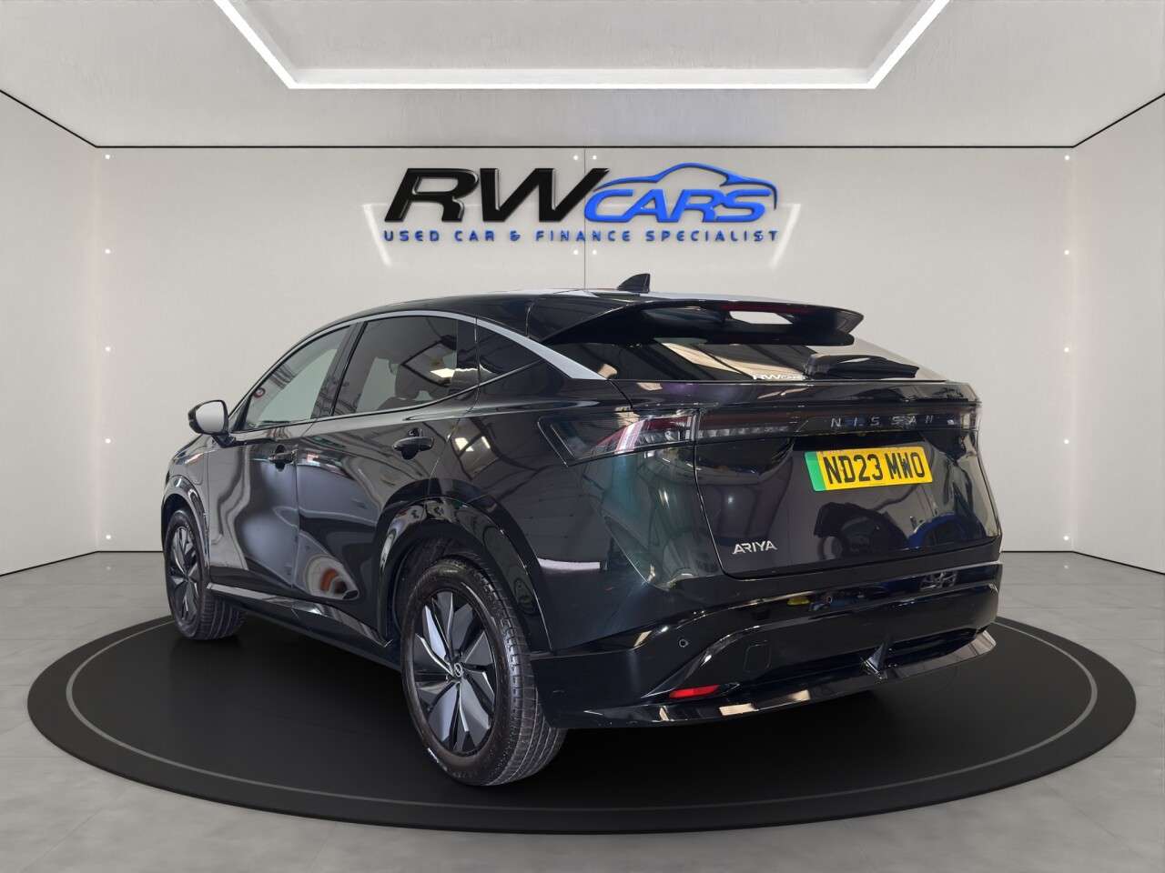 A 2023 NISSAN ARIYA 63kWh Advance SUV 5dr Electric Auto 7.4kW Charger (217 ps) A 2023 NISSAN ARIYA 63kWh Advance SUV 5dr Electric Auto 7.4kW Charger (217 ps)