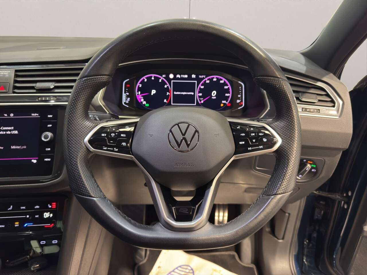 2021 VOLKSWAGEN TIGUAN 2021 VOLKSWAGEN TIGUAN