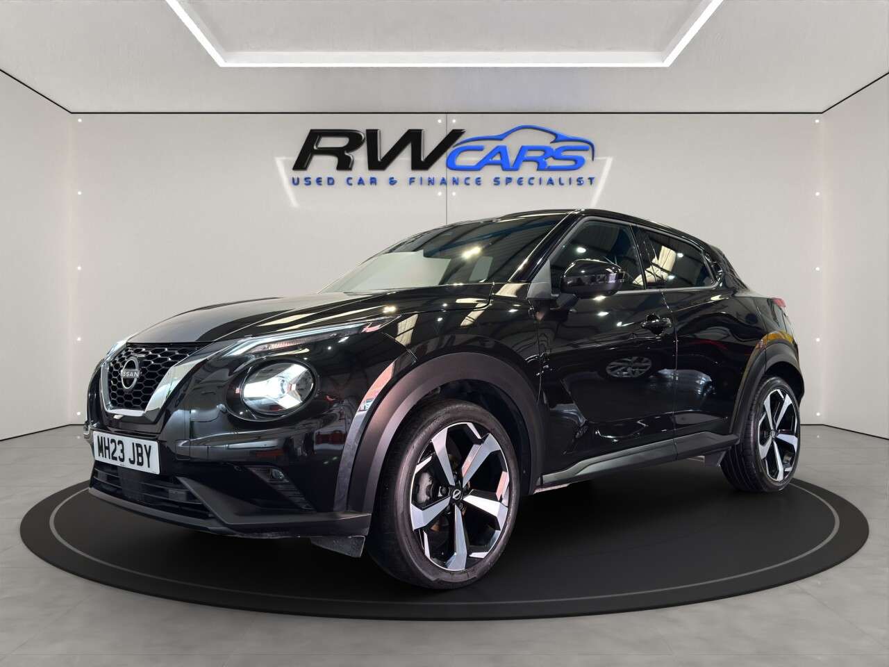 A 2023 NISSAN JUKE 1.0 DIG-T Tekna SUV 5dr Petrol Manual Euro 6 (s/s) (114 ps) A 2023 NISSAN JUKE 1.0 DIG-T Tekna SUV 5dr Petrol Manual Euro 6 (s/s) (114 ps)