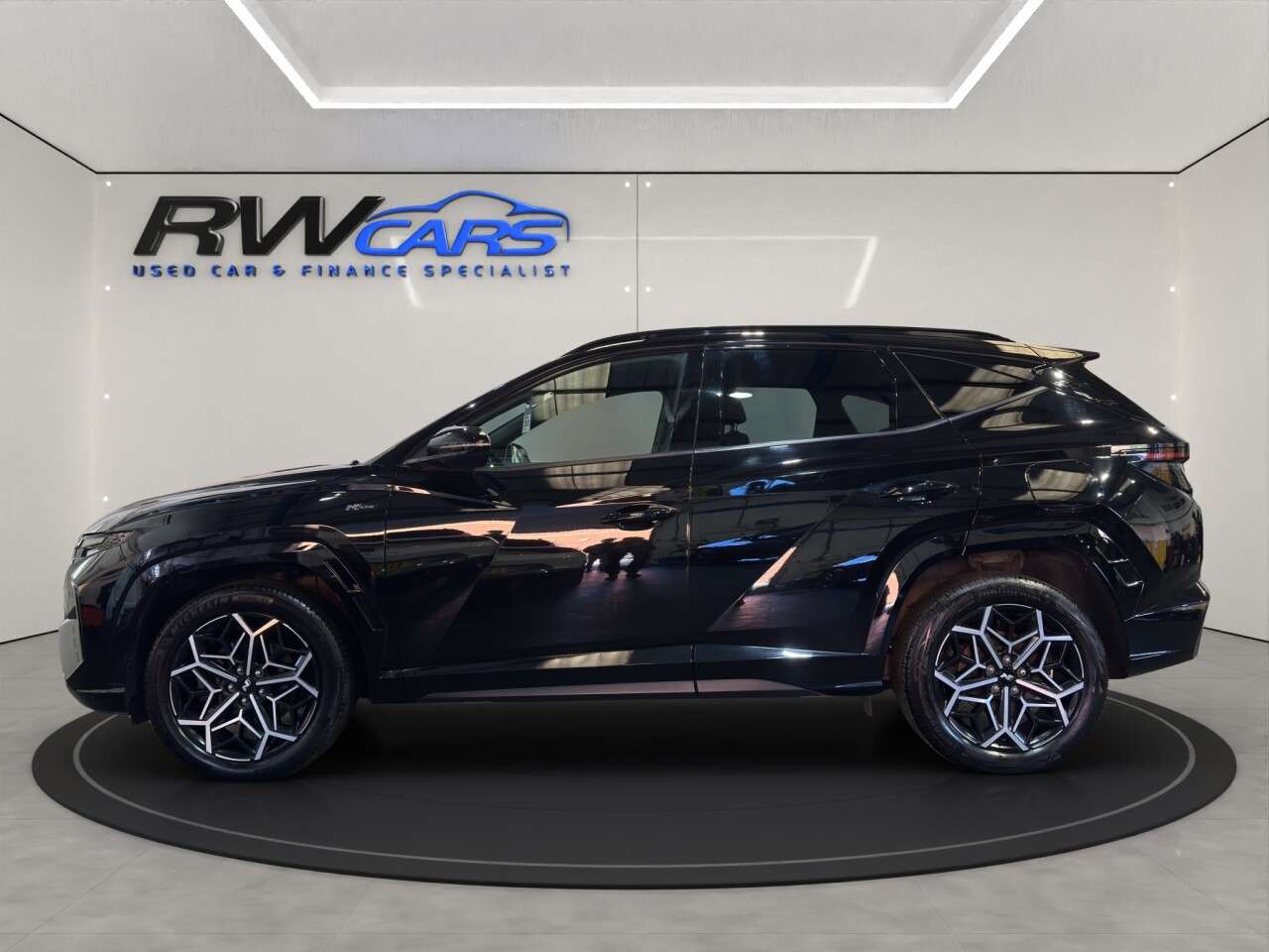 A 2022 HYUNDAI TUCSON 1.6 h T-GDi N Line SUV 5dr Petrol Hybrid Auto Euro 6 (s/s) (230 ps) A 2022 HYUNDAI TUCSON 1.6 h T-GDi N Line SUV 5dr Petrol Hybrid Auto Euro 6 (s/s) (230 ps)
