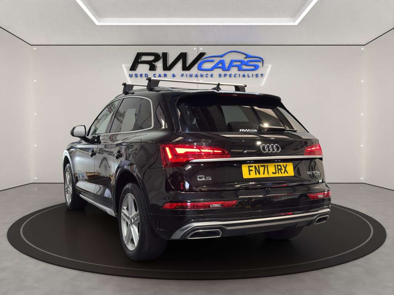 A 2021 AUDI Q5 2.0 TFSIe 50 S line SUV 5dr Petrol Plug-in Hybrid S Tronic quattro Euro 6 ( A 2021 AUDI Q5 2.0 TFSIe 50 S line SUV 5dr Petrol Plug-in Hybrid S Tronic quattro Euro 6 (