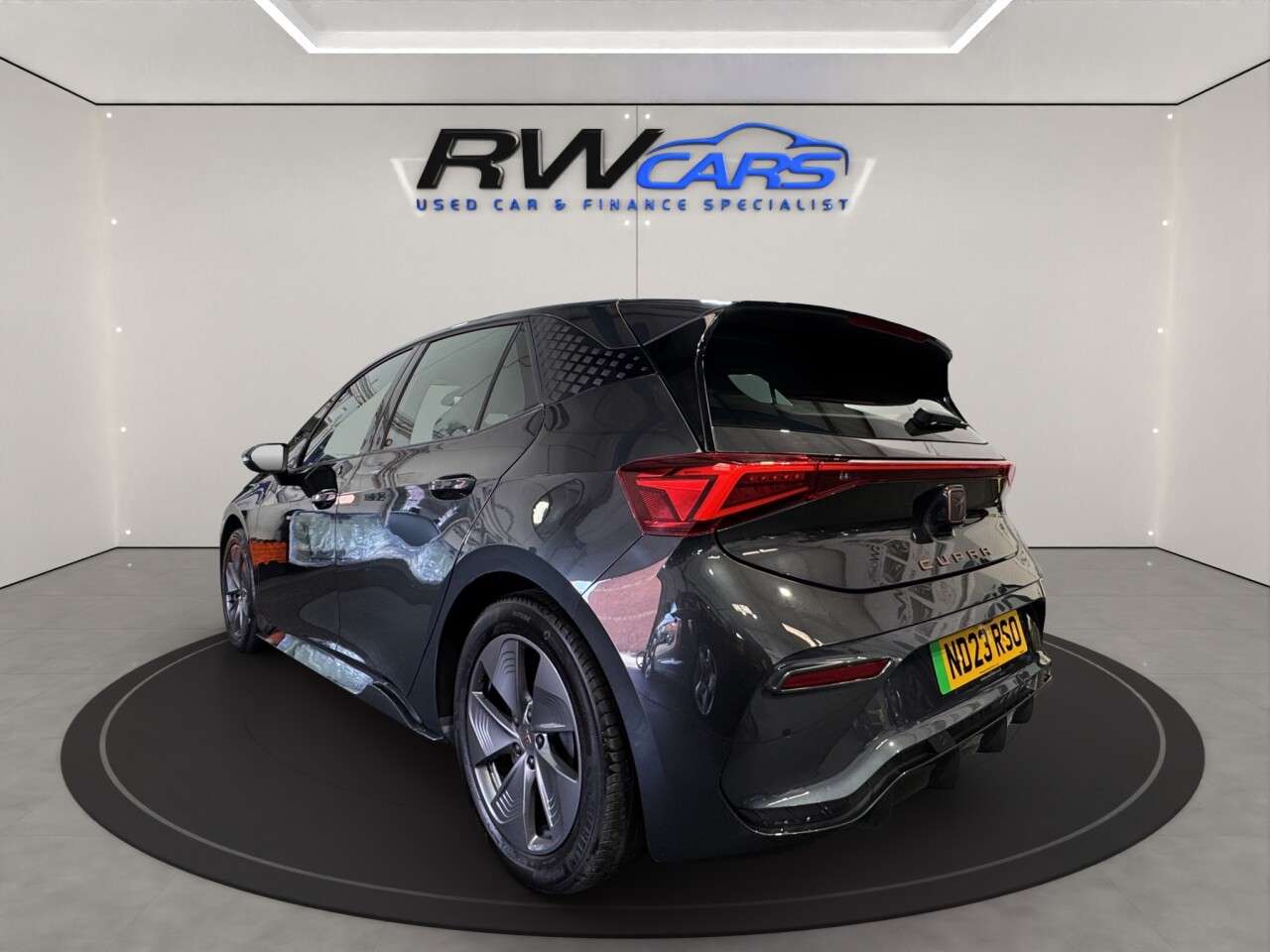 A 2023 CUPRA BORN 58kWh V1 Hatchback 5dr Electric Auto (204 ps) A 2023 CUPRA BORN 58kWh V1 Hatchback 5dr Electric Auto (204 ps)