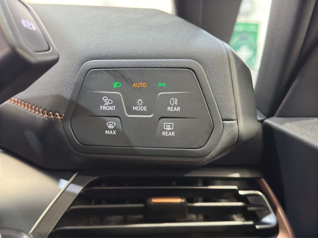 2023 CUPRA BORN 2023 CUPRA BORN
