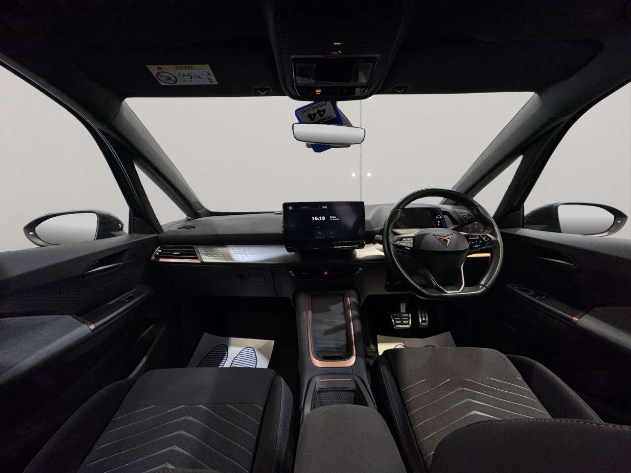 2023 CUPRA BORN 2023 CUPRA BORN