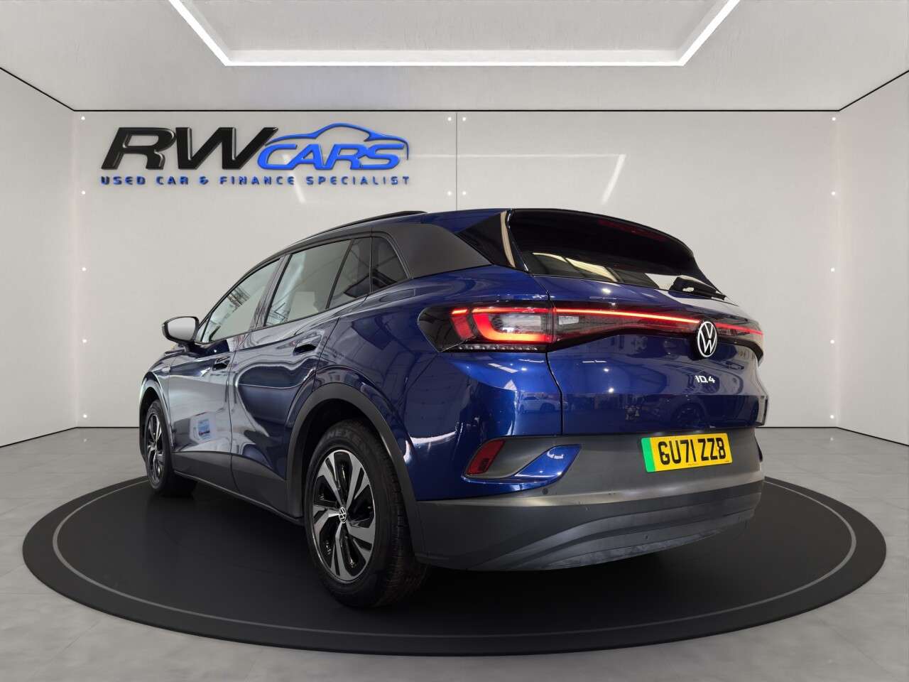 A 2021 VOLKSWAGEN ID.4 Pure 52kWh City SUV 5dr Electric Auto (148 ps) A 2021 VOLKSWAGEN ID.4 Pure 52kWh City SUV 5dr Electric Auto (148 ps)