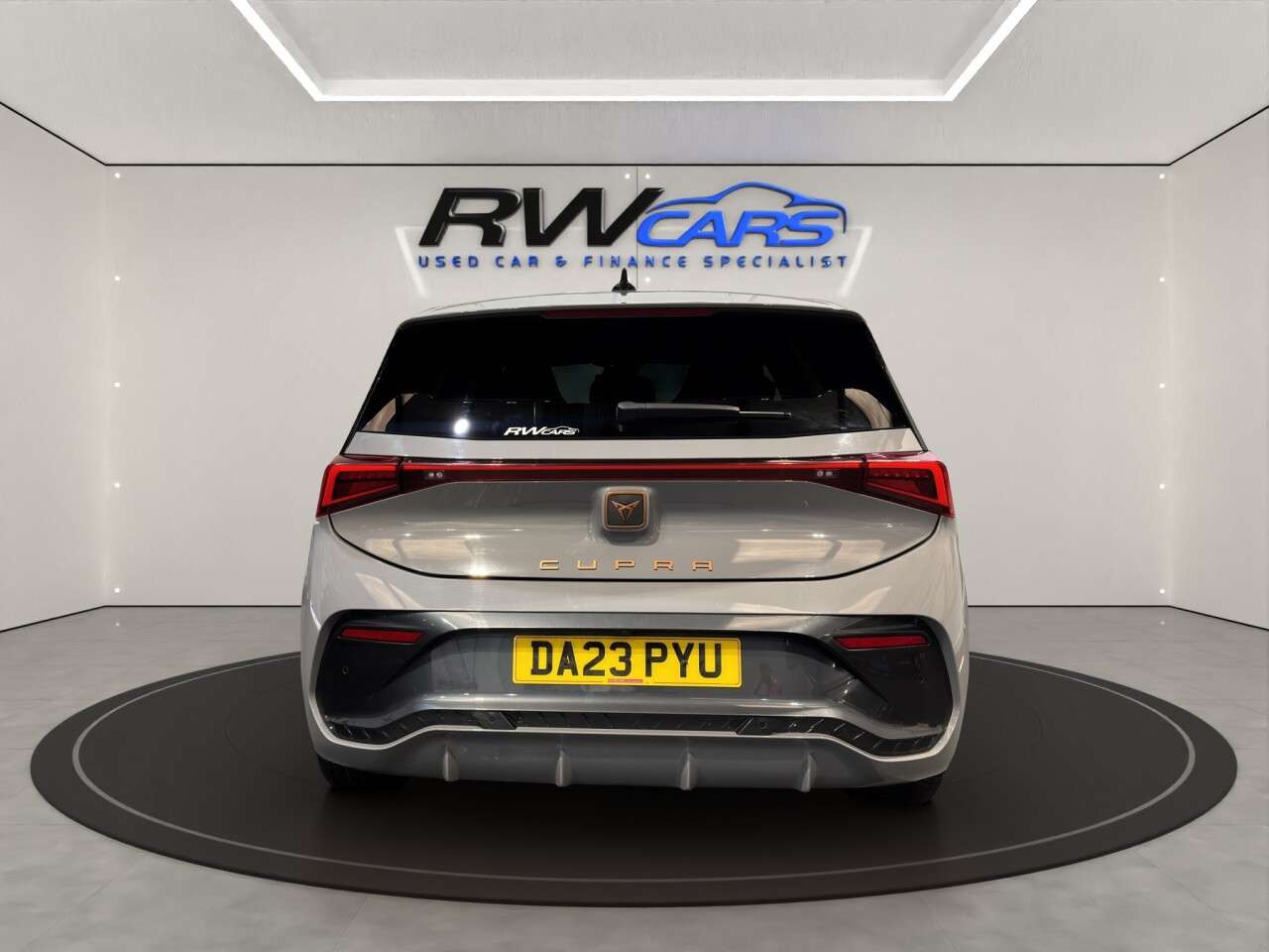 2023 CUPRA BORN 2023 CUPRA BORN