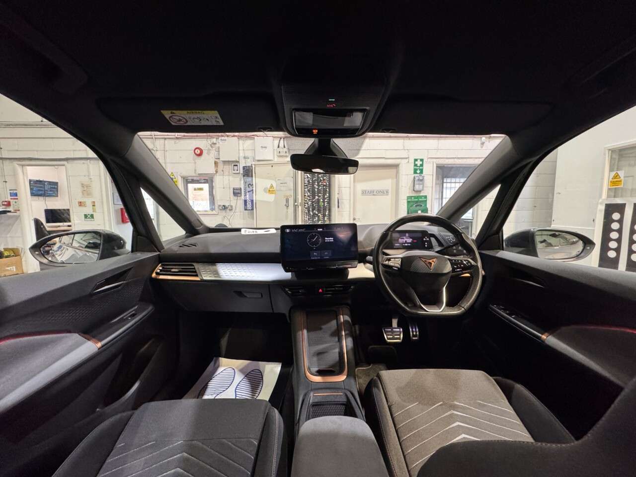 2023 CUPRA BORN 2023 CUPRA BORN