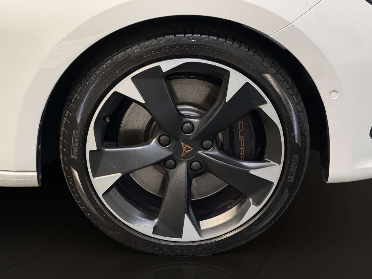 2023 CUPRA LEON 2023 CUPRA LEON