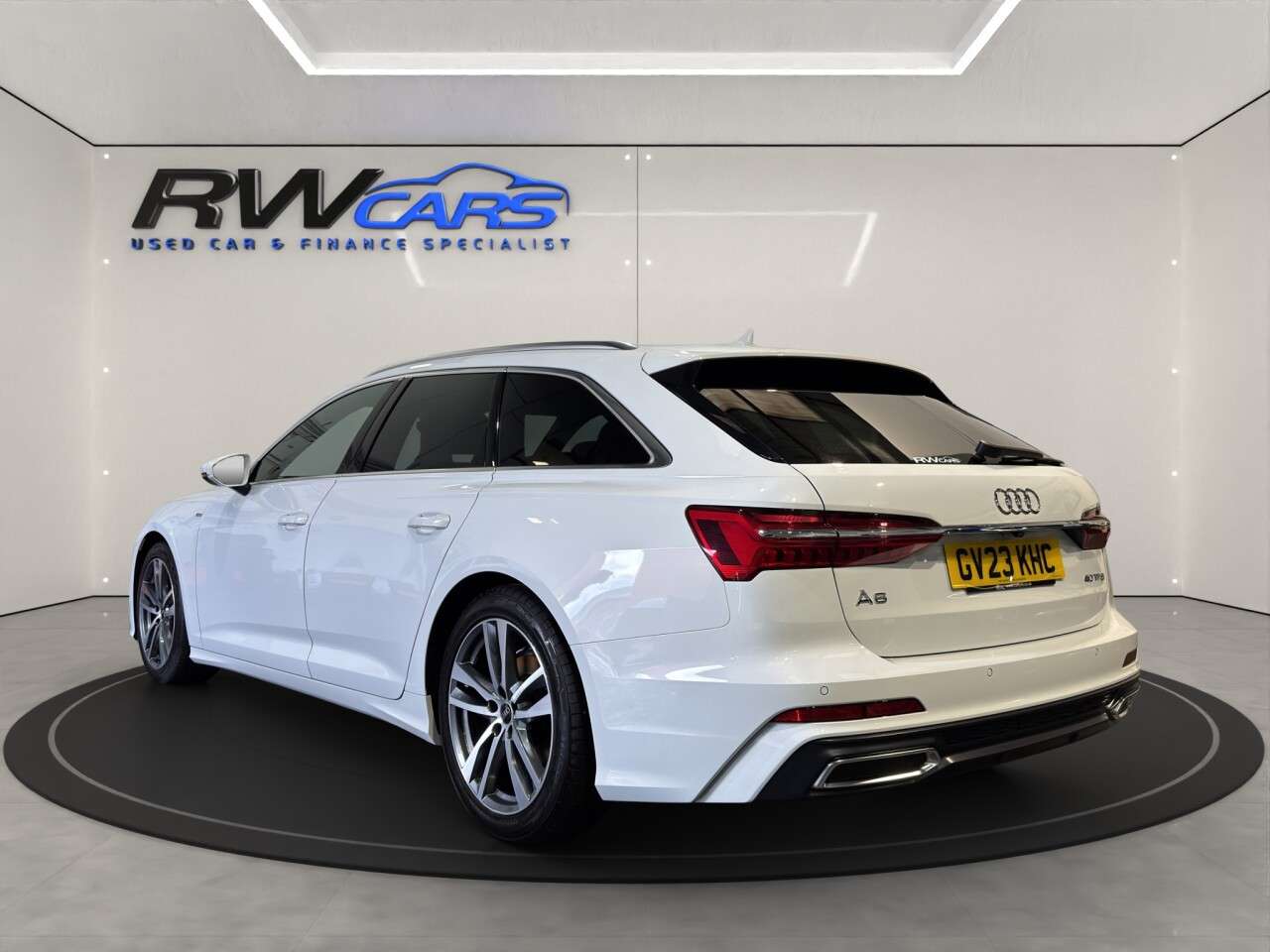 A 2023 AUDI A6 AVANT 2.0 TFSI 40 S line Estate 5dr Petrol S Tronic Euro 6 (s/s) (204 ps) A 2023 AUDI A6 AVANT 2.0 TFSI 40 S line Estate 5dr Petrol S Tronic Euro 6 (s/s) (204 ps)