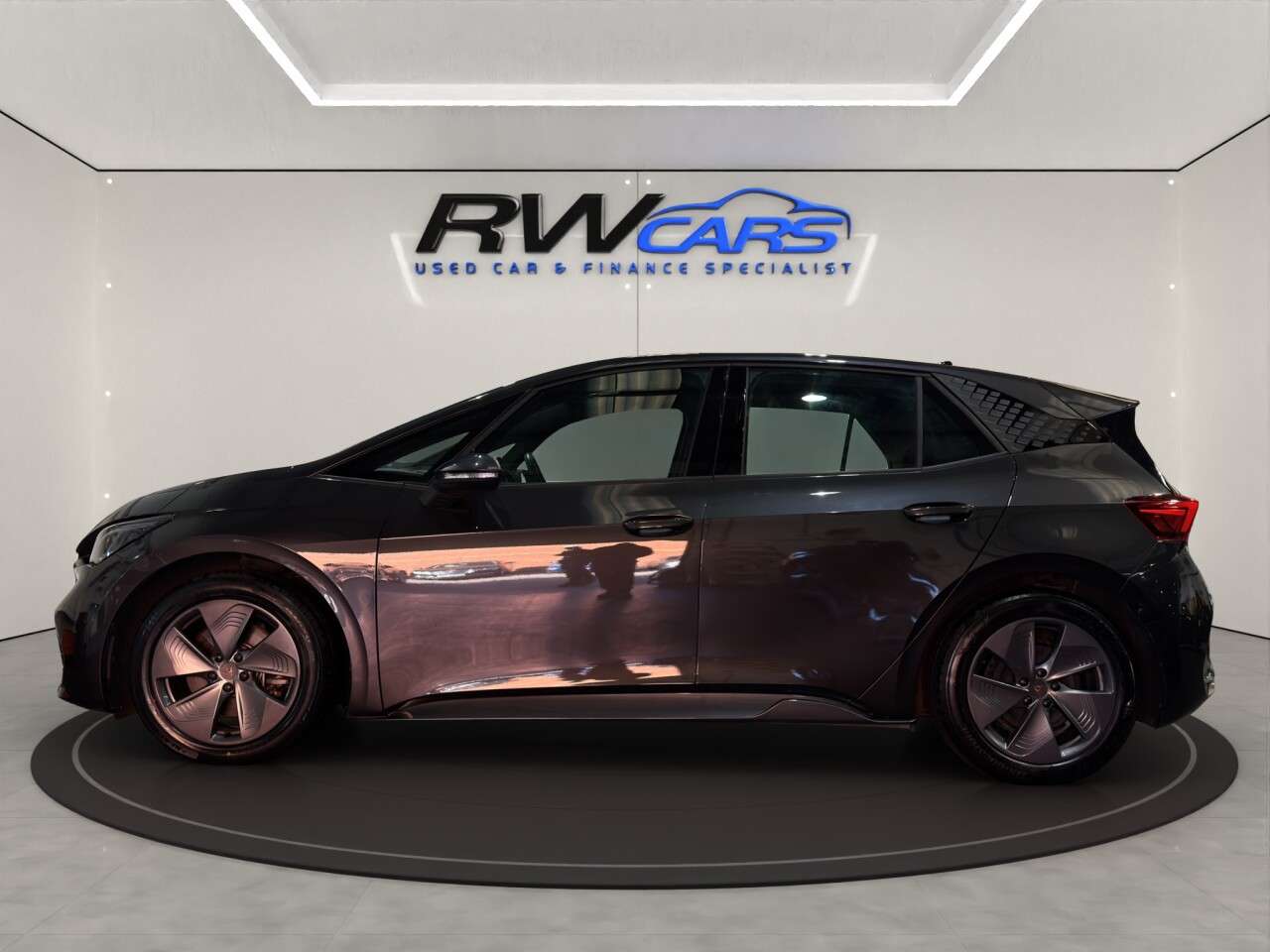 A 2023 CUPRA BORN 58kWh V1 Hatchback 5dr Electric Auto (204 ps) A 2023 CUPRA BORN 58kWh V1 Hatchback 5dr Electric Auto (204 ps)