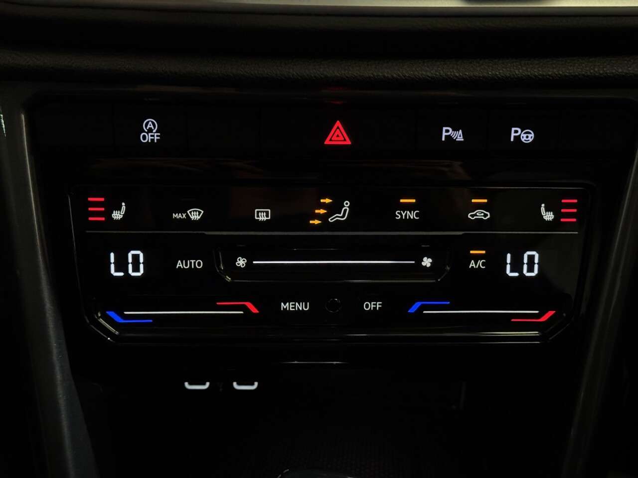 2023 VOLKSWAGEN T-ROC 2023 VOLKSWAGEN T-ROC