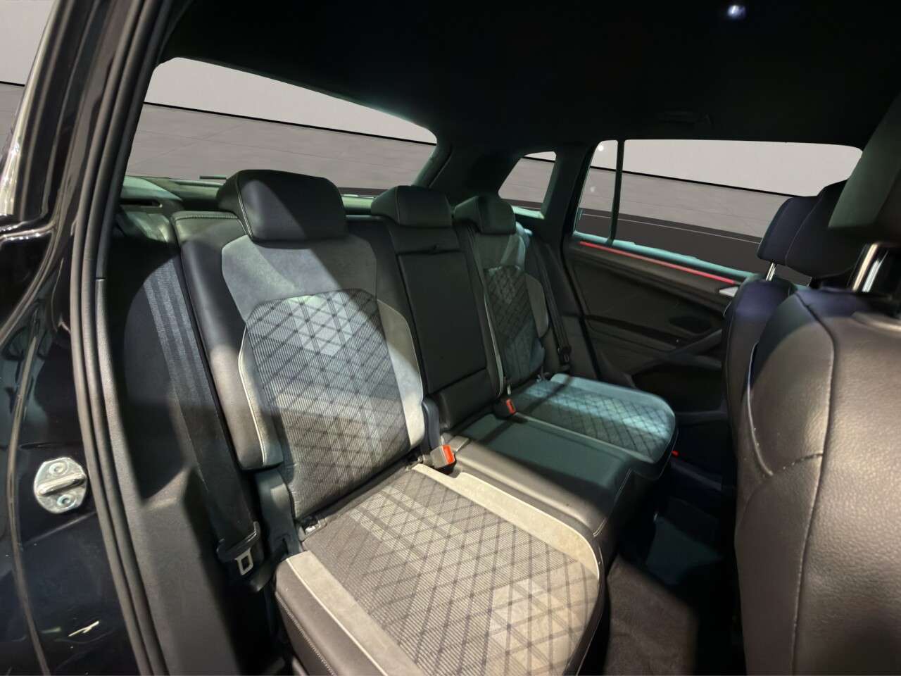 2023 VOLKSWAGEN TIGUAN 2023 VOLKSWAGEN TIGUAN