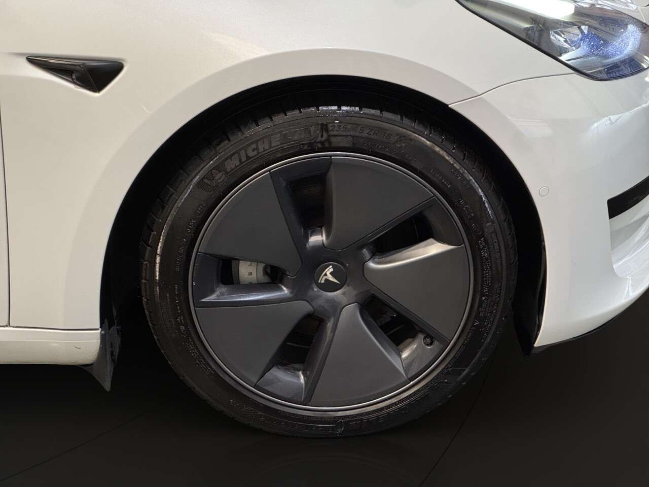 2021 TESLA MODEL 3 2021 TESLA MODEL 3