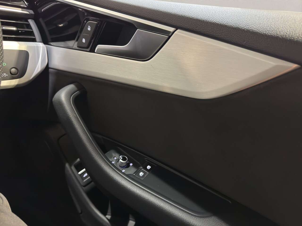 2023 AUDI A5 2023 AUDI A5