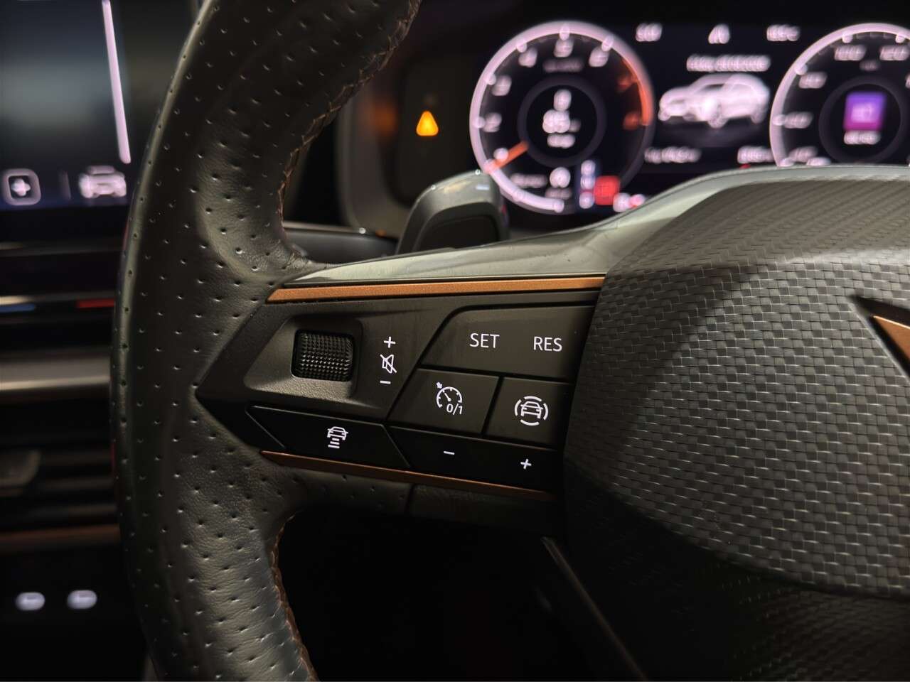 2022 CUPRA FORMENTOR 2022 CUPRA FORMENTOR